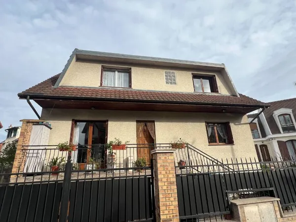 Maison 5 pièces 134 m² 