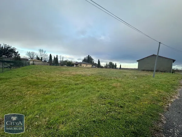 Terrain Vente Campsas  800m² 79000€
