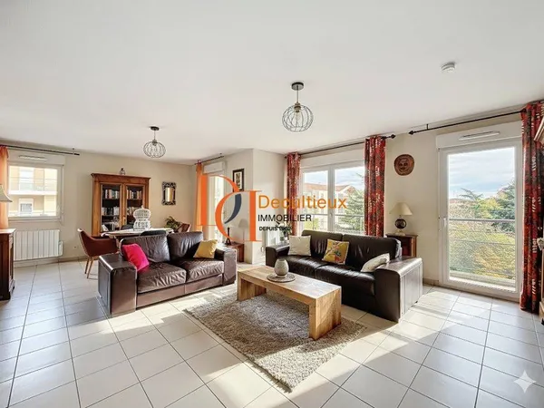 Appartement 4 pièces 82 m² 