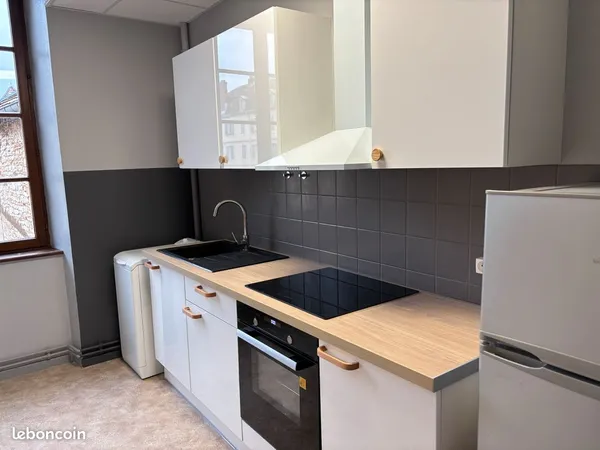 Particulier loue bel appartement f2 