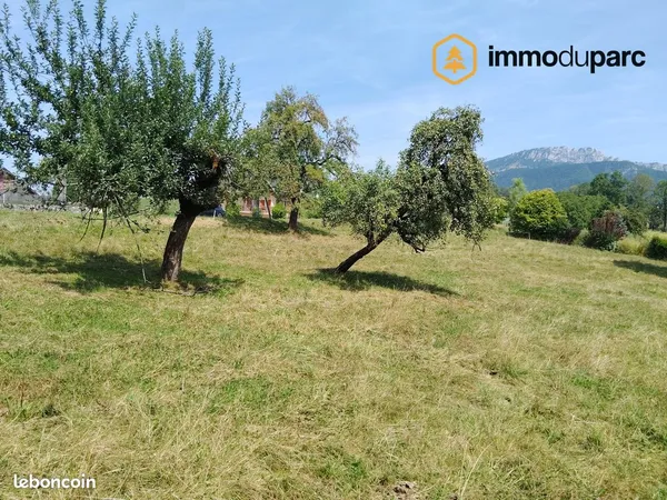 Terrain 820 m² Bellecombe-en-Bauges 