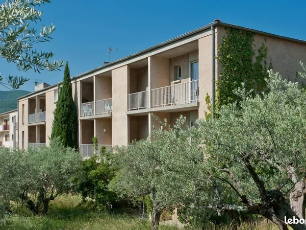 Appartement 1 pièce 30 m² 