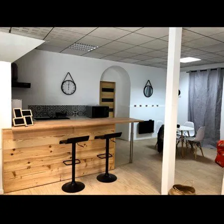 T3 meublé et équipé centre ferrieres 
