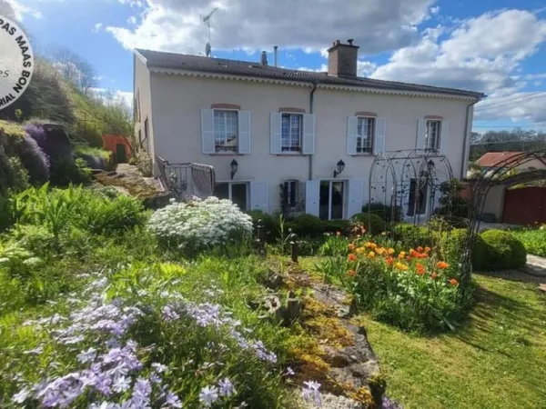 Maison 16 pièces 