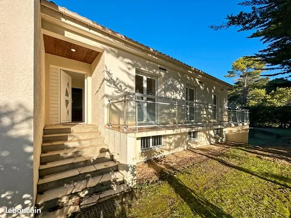 Maison 6 pièces 146 m² 