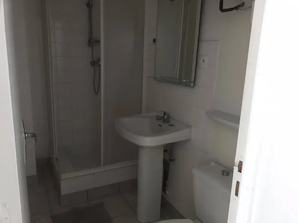 Studio 1 pièce 26 m² 