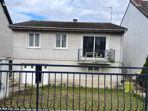 Studio 1 pièce 22 m² 