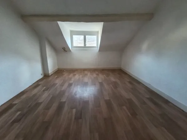 Maison de 4 pièces principales 