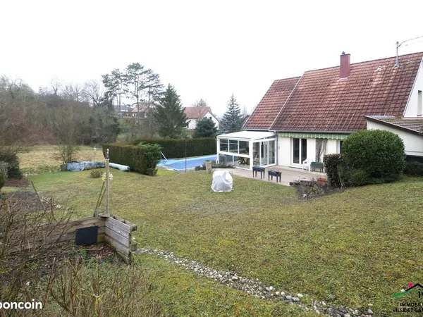 Maison 5 pièces 142 m² 