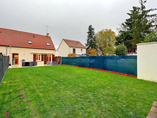 Maison 5 pièces 111 m² 