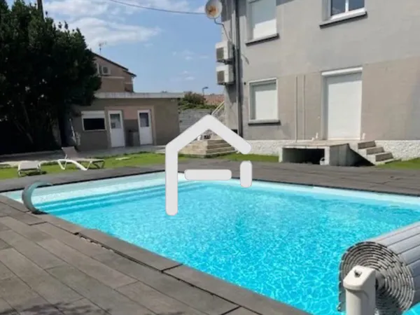 Maison Cornebarrieu 258 m2 