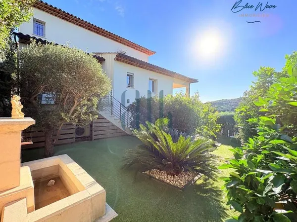 Maison 10 pièces 165 m² 