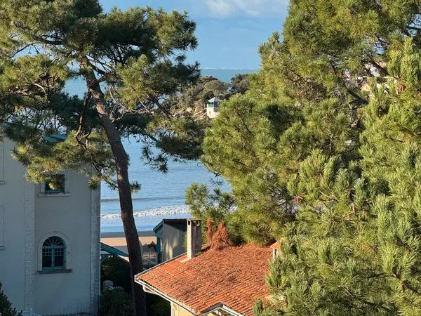 Appartement unique à moins de 100mètres de la plage, à Saint-Palais-sur-Mer 
