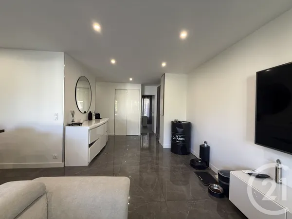 Appartement 3 pièces 72 m² 
