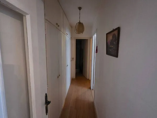 Appartement 4 pièces 63 m² 