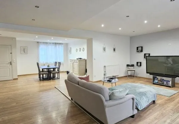 Maison 4 pièces 121 m² 