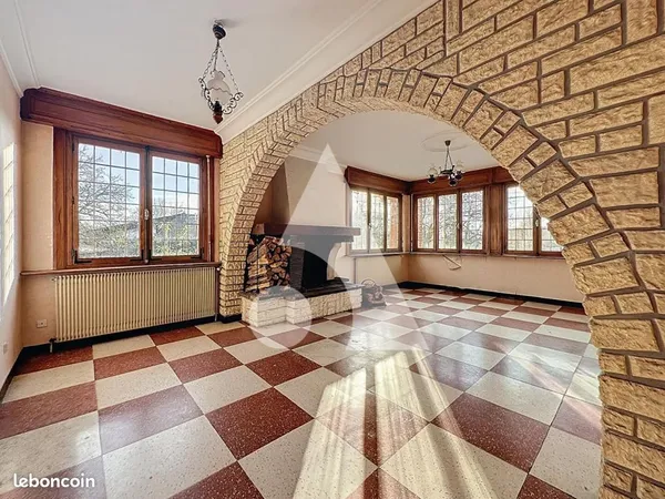 Maison 7 pièces 163 m² 