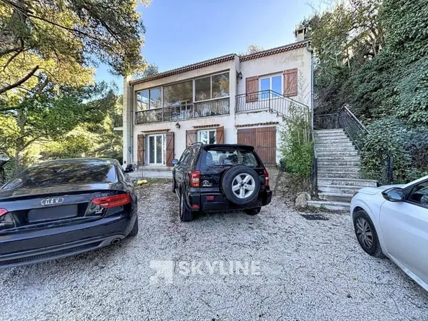 Maison 7 pièces 165 m² 
