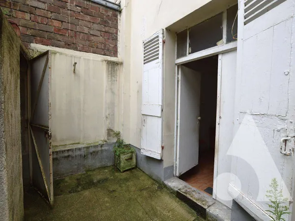 Appartement 1 pièce 14 m² 
