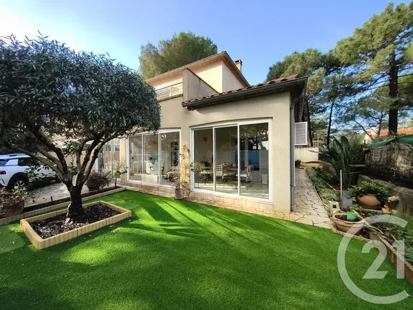 Maison 5 pièces 158 m² 
