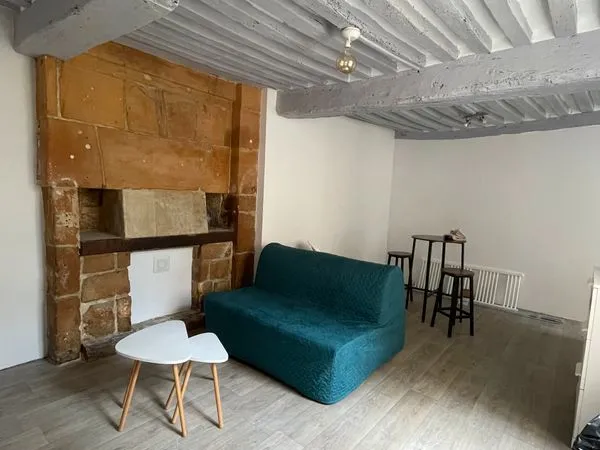 Location F1 Hypercentre Caen 