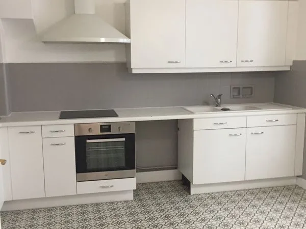 Appartement 3 pieces bd des belges 