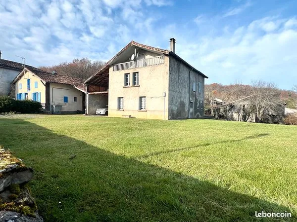 Maison 9 pièces 203 m² 