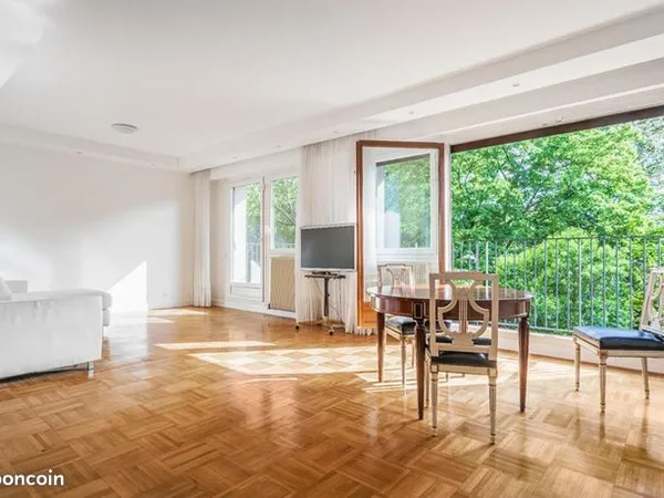Appartement 6 pièces 116 m² 