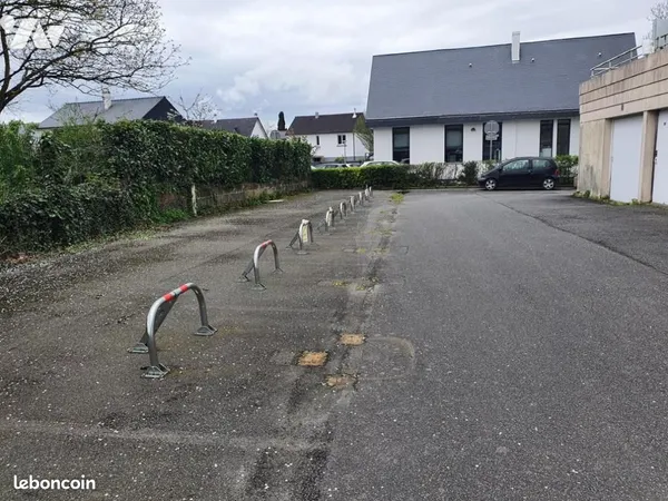 Local Divers 13 m² LA CHAPELLE SUR ERDRE 