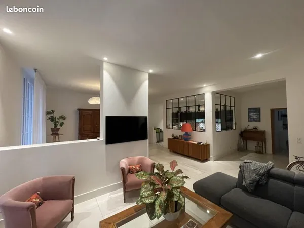 Appartement 5 pièces 152 m² 
