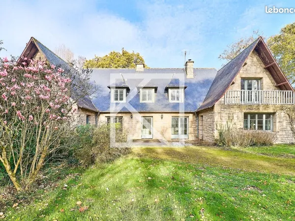 Maison 10 pièces 475 m² 