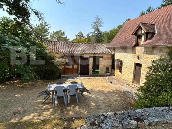 Maison en pierre. 