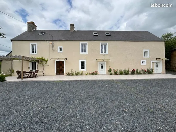 Maison 9 pièces 275 m² 