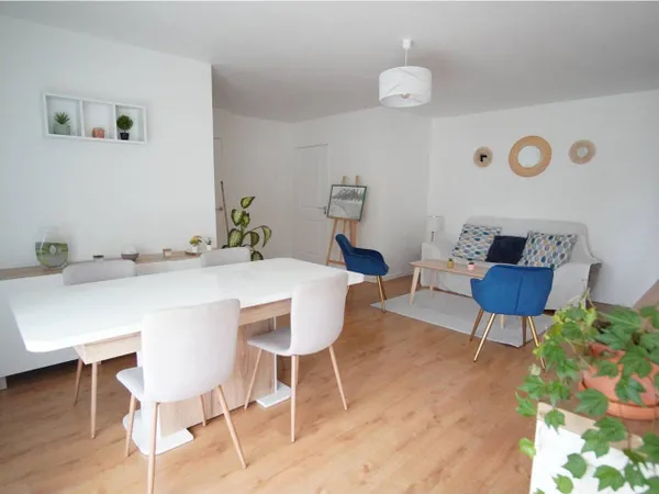 Appartement 4 pièces 83 m² 