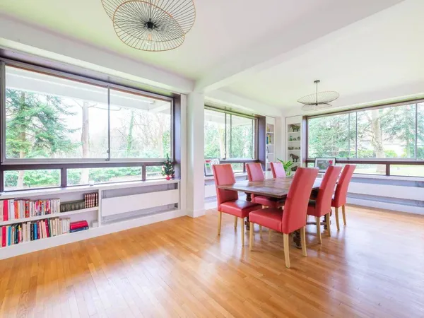 Appartement 4 pièces 107 m² 