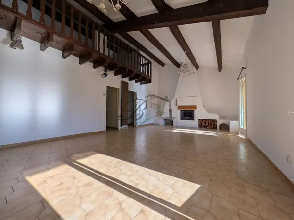 Villa 5 pièces 143 m² 
