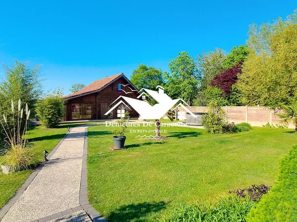 Maison avec gîtes et écuries 