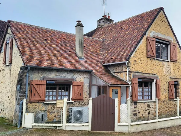 Charmante maison ancienne à 5 minutes de La Loupe 