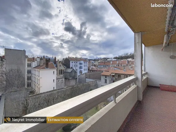 Appartement 4 pièces 93 m² 
