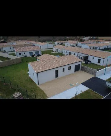 Maison neuve mauzé sur le mignon 