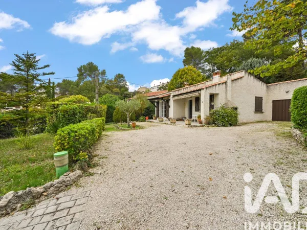 Maison de plain-pied 4 pièces 65 m² 