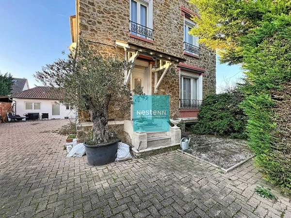 Maison 6 pièces 117 m² 