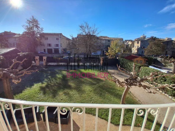 Appartement 3 pièces 74 m² 