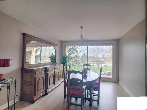 Appartement 3 pièces 75 m² 