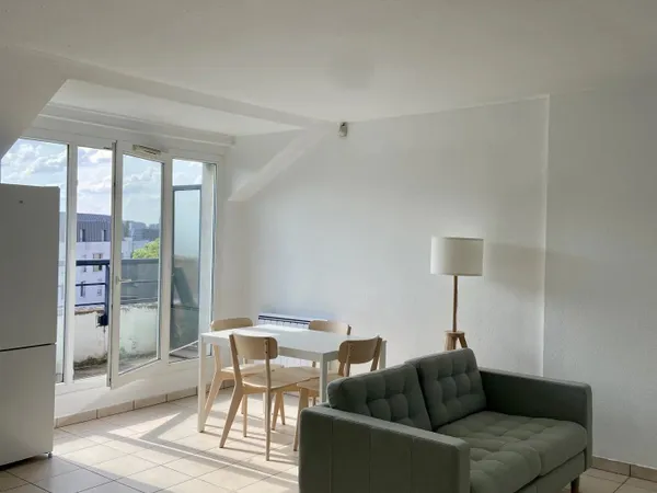 ALFORTVILLE - 2P MEUBLE AVEC BALCON - 44.07M² 