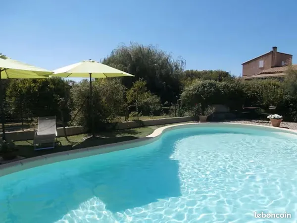 Maison 7 pièces 195 m² 