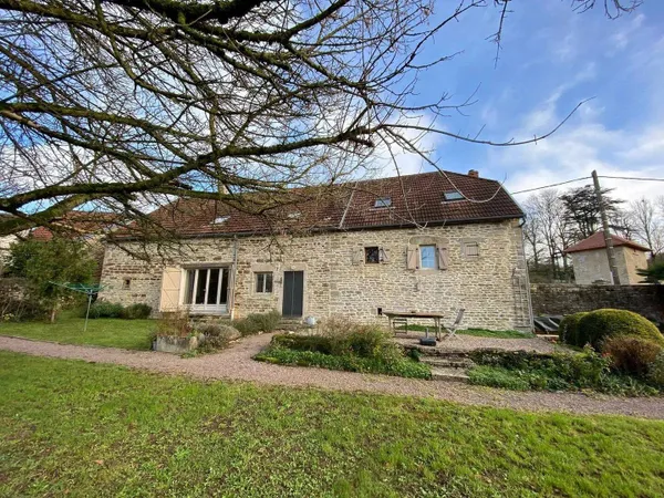 Maison 6 pièces 201 m² 