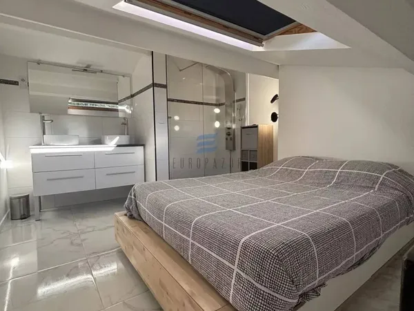 Studio 1 pièce 22 m² 