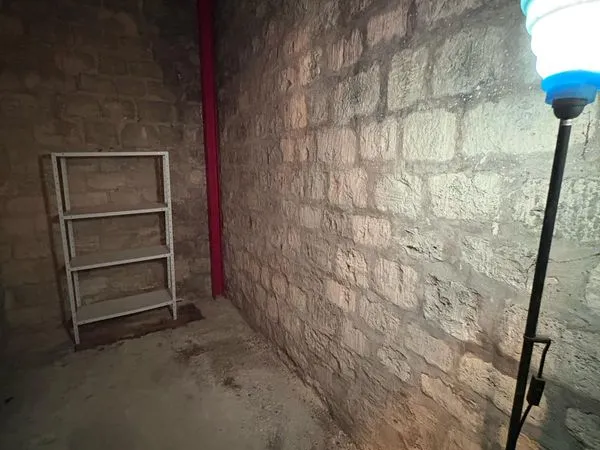 Cave - Paris 11ème - 6m² 