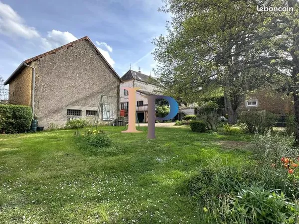 Maison 8 pièces 160 m² 